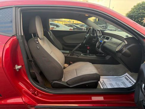 Used 2015 Chevrolet Camaro LS RWD image 17