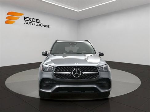 Used 2023 Mercedes-Benz GLE 450 4MATIC w/ AMG Line Exterior image 8