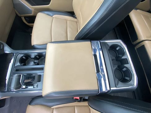 Used 2021 Ford F150 Lariat w/ Equipment Group 502A High image 20