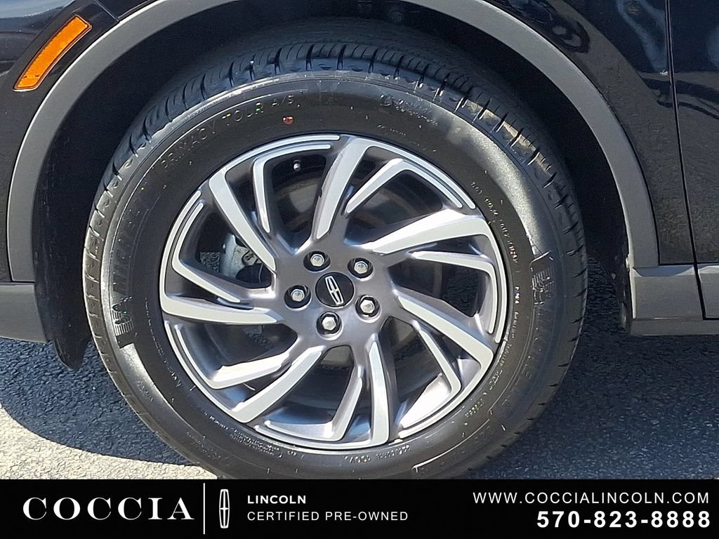 Certified 2023 Lincoln Corsair AWD image 8