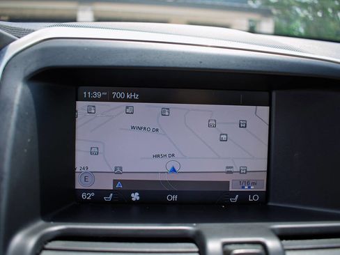Used 2015 Volvo XC60 3.2 Platinum AWD/4WD image 22