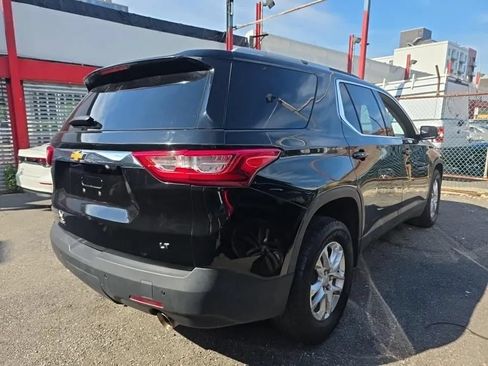 Used 2018 Chevrolet Traverse LT AWD/4WD image 4