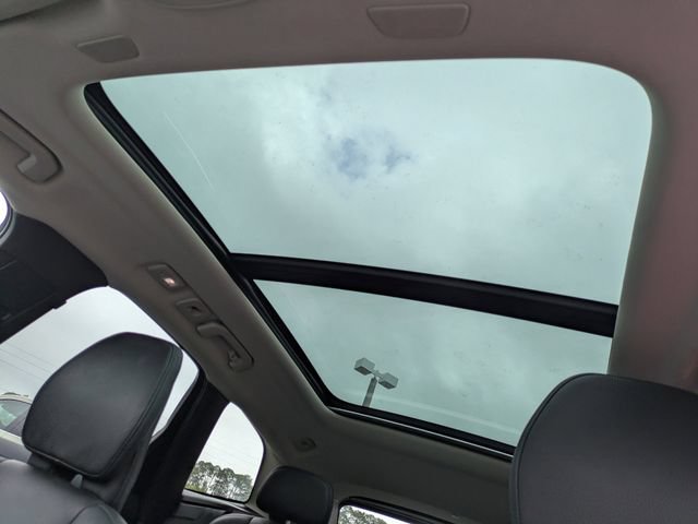 Used 2023 Volvo XC60 B5 Plus FWD image 22