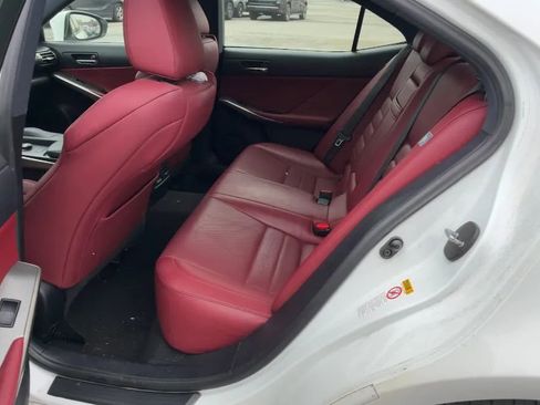 Used 2015 Lexus IS 250 AWD image 2