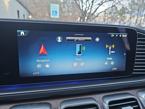 New 2026 Mercedes-Benz GLS 450 4MATIC image 24