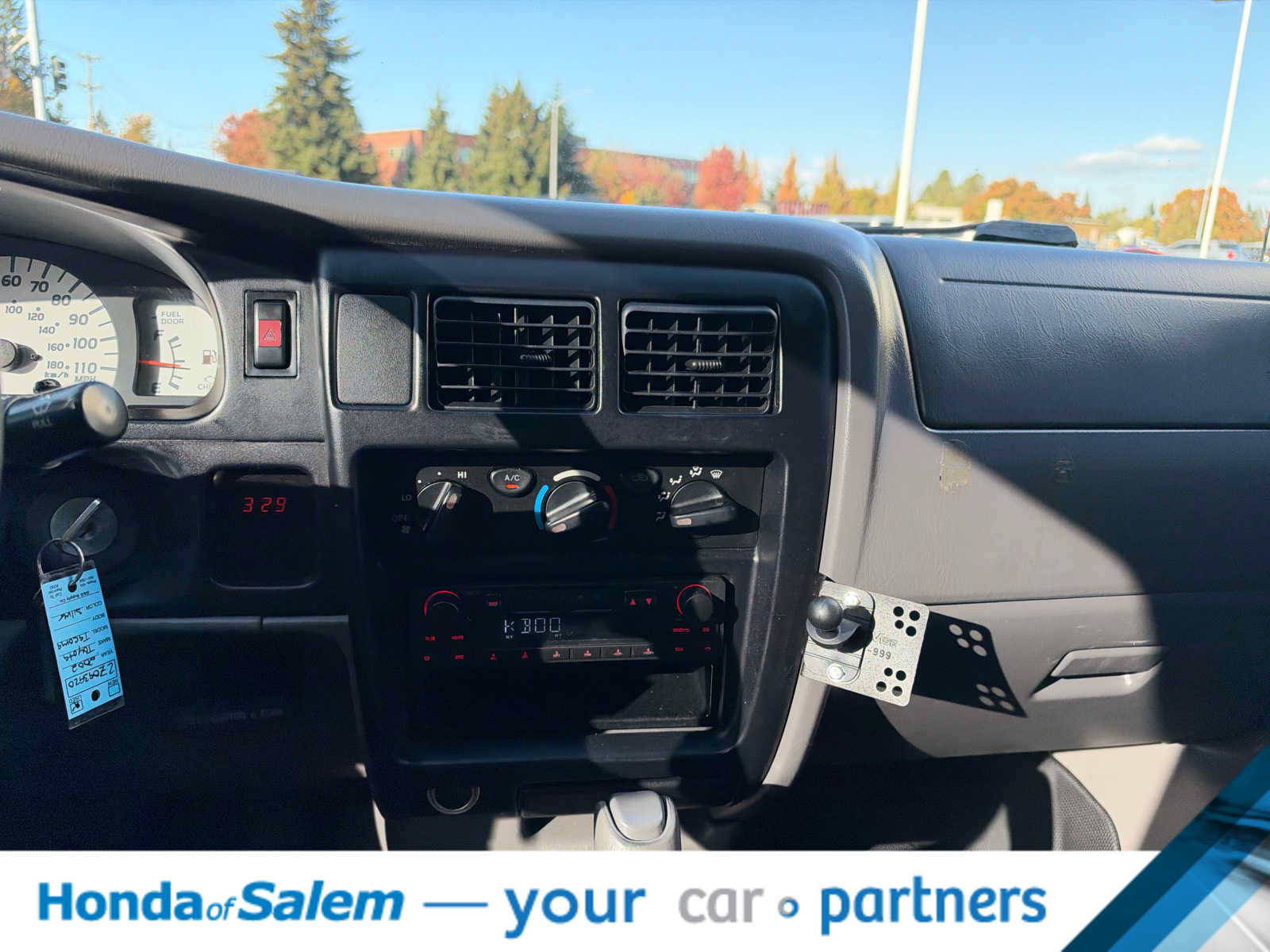 Used 2002 Toyota Tacoma 4x4 Double Cab image 16