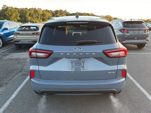 Used 2024 Ford Escape ST-Line w/ Tech Pack #1 AWD/4WD image 4