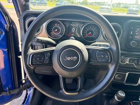Used 2020 Jeep Wrangler Unlimited Sport AWD/4WD image 14