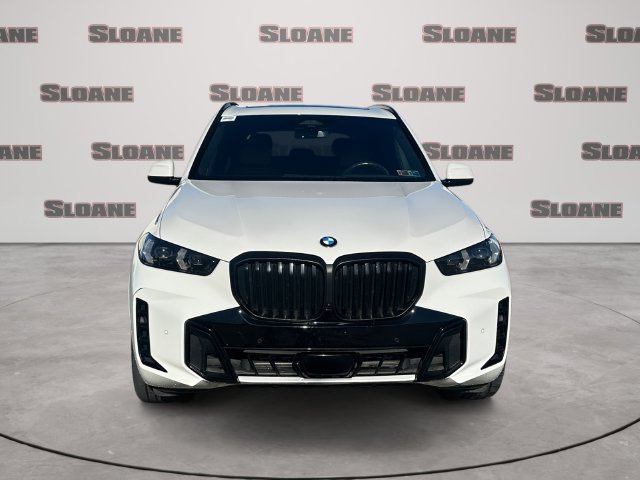 Used 2024 BMW X5 xDrive40i w/ M Sport Package AWD/4WD image 8
