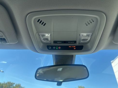 Used 2018 Chevrolet Malibu LS image 20
