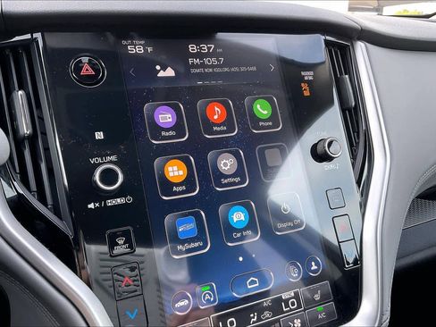 Used 2024 Subaru Outback Premium image 31