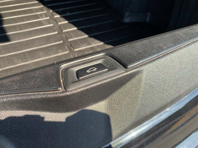 Used 2024 BMW X5 xDrive40i w/ Premium Package AWD/4WD image 7