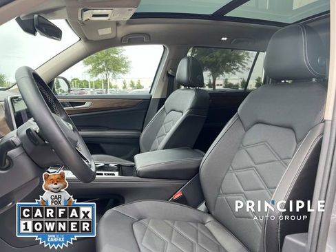Used 2025 Volkswagen Atlas SE w/ Panoramic Sunroof Package AWD/4WD image 15