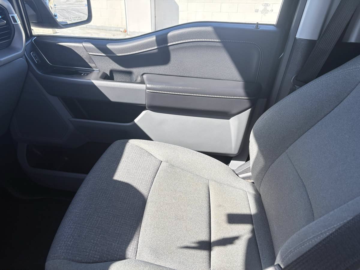 Used 2025 Ford F150 XLT w/ Equipment Group 301A Standard RWD image 30