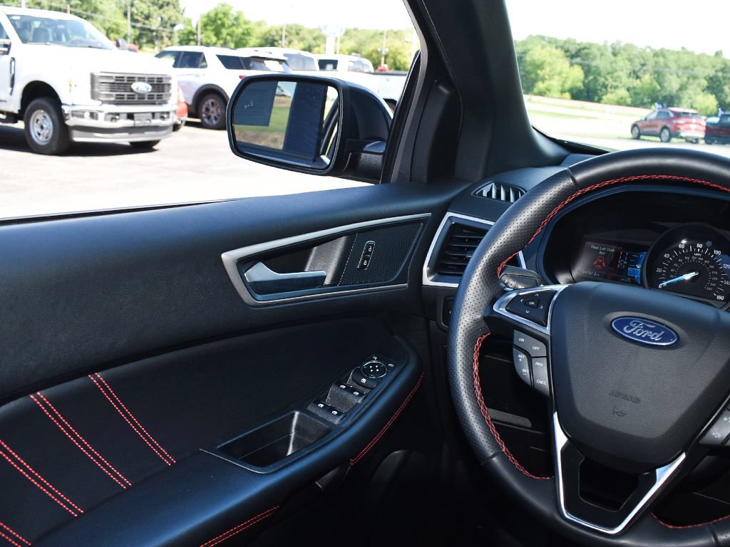 Used 2024 Ford Edge ST-Line AWD/4WD image 18