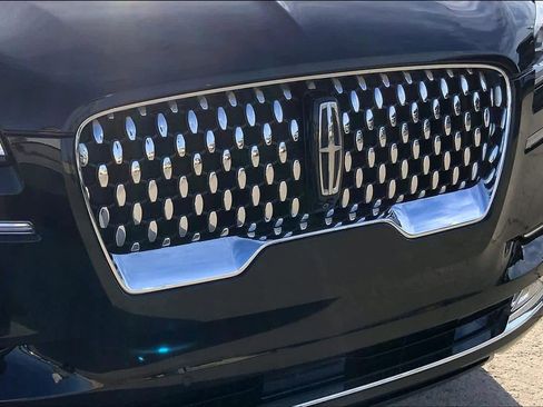 Used 2020 Lincoln Aviator Black Label w/ Dynamic Handling Package image 28