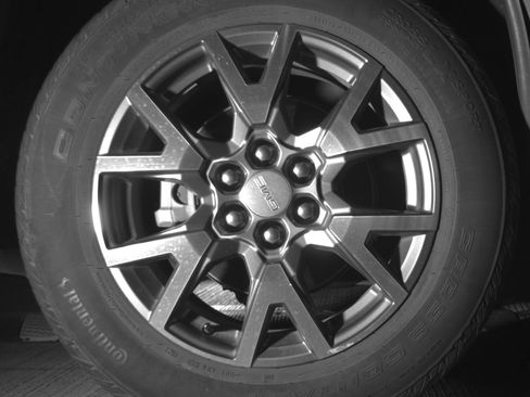 Used 2023 GMC Acadia SLT FWD image 15