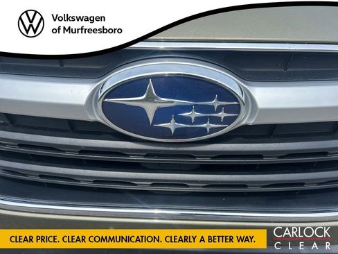 Used 2021 Subaru Outback Premium AWD/4WD image 11