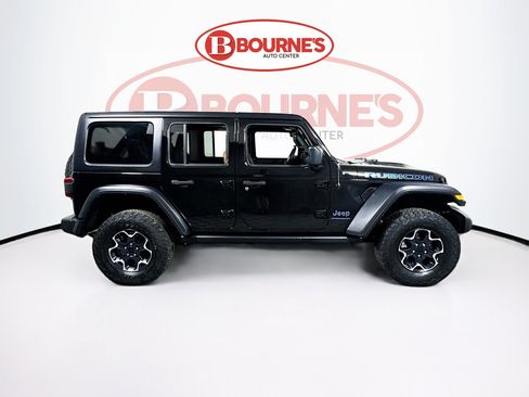 Used 2023 Jeep Wrangler Unlimited Rubicon 4xe w/ Cold Weather Group AWD/4WD image 12