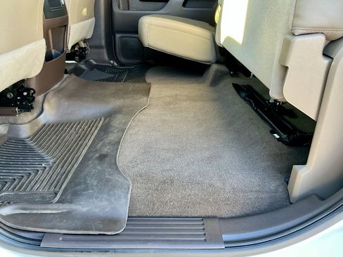 Used 2017 GMC Sierra 1500 SLT w/ SLT Premium Package image 28