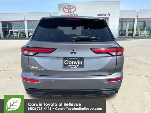 Used 2022 Mitsubishi Outlander SEL Black Edition AWD/4WD image 4