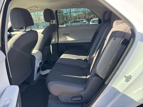 Used 2024 Hyundai Ioniq 5 SEL image 8