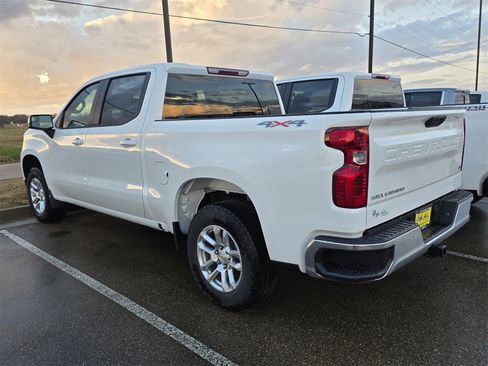 New 2026 Chevrolet Silverado 1500 LT image 11