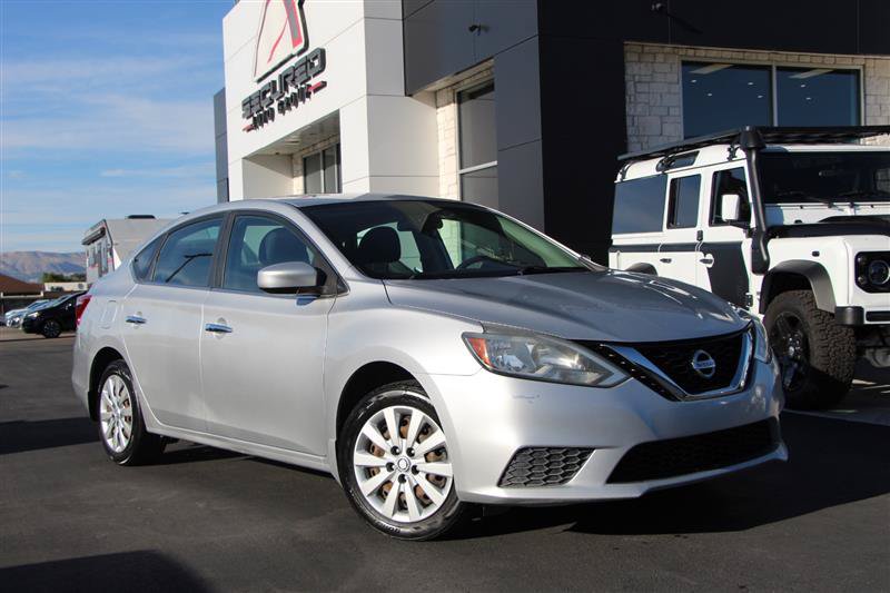 Used 2016 Nissan Sentra S FWD image 1