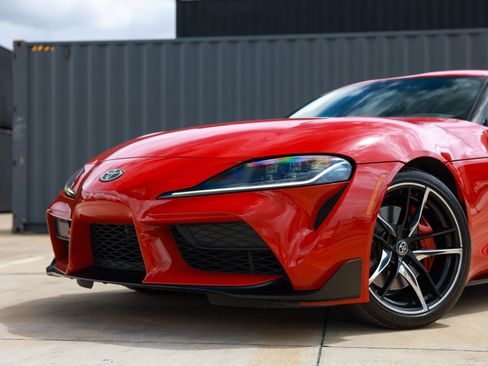 Used 2020 Toyota Supra Premium w/ Driver Assist Package image 43