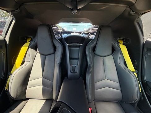 Used 2025 Chevrolet Corvette Stingray Preferred Cpe w/ Z51 Performance Package RWD image 27