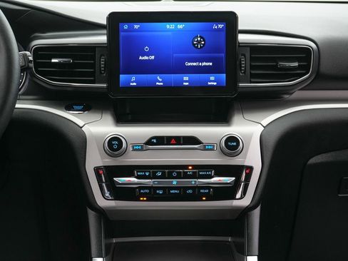 Certified 2024 Ford Explorer XLT w/ Equipment Group 202A image 15