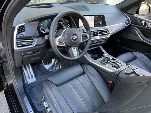 Used 2021 BMW X5 xDrive45e w/ M Sport Package AWD/4WD image 3