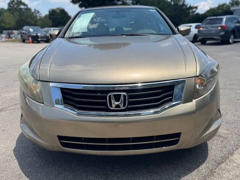 Used 2009 Honda Accord LX-P image 2