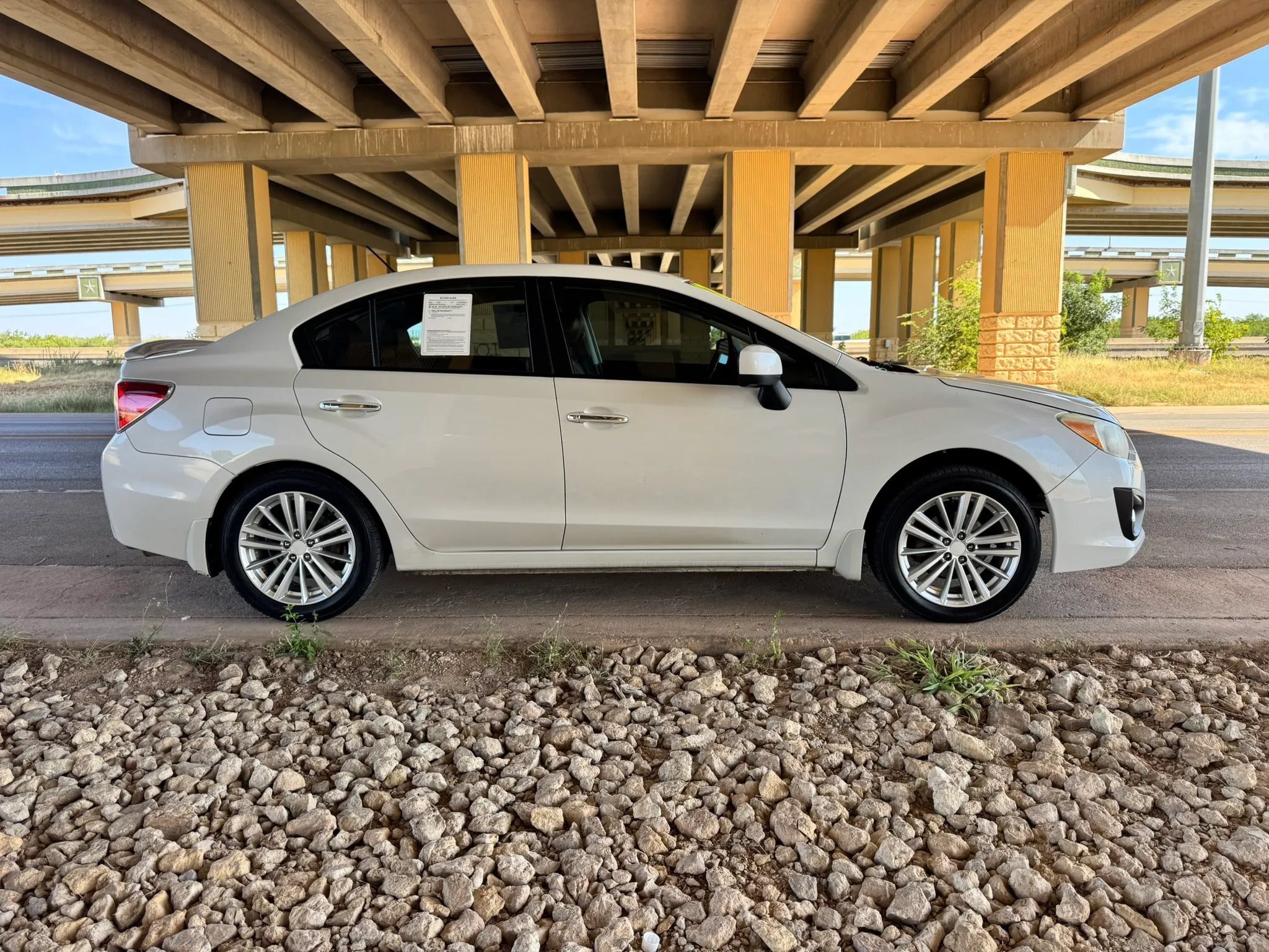 Used 2014 Subaru Impreza 2.0i Limited AWD/4WD image 2