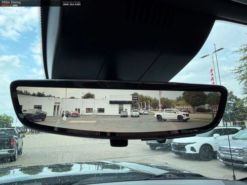 Used 2022 GMC Sierra 1500 AT4 w/ AT4 Premium Package AWD/4WD image 30