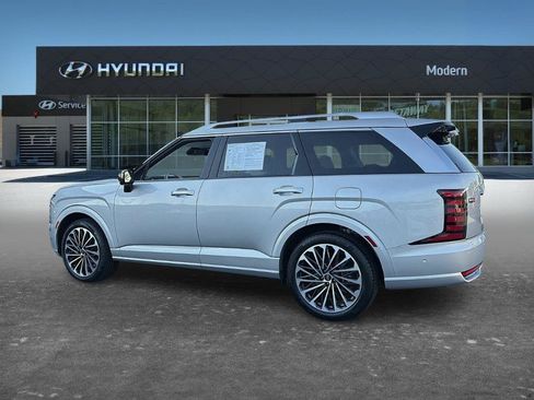 Used 2026 Hyundai Palisade Calligraphy AWD/4WD image 4