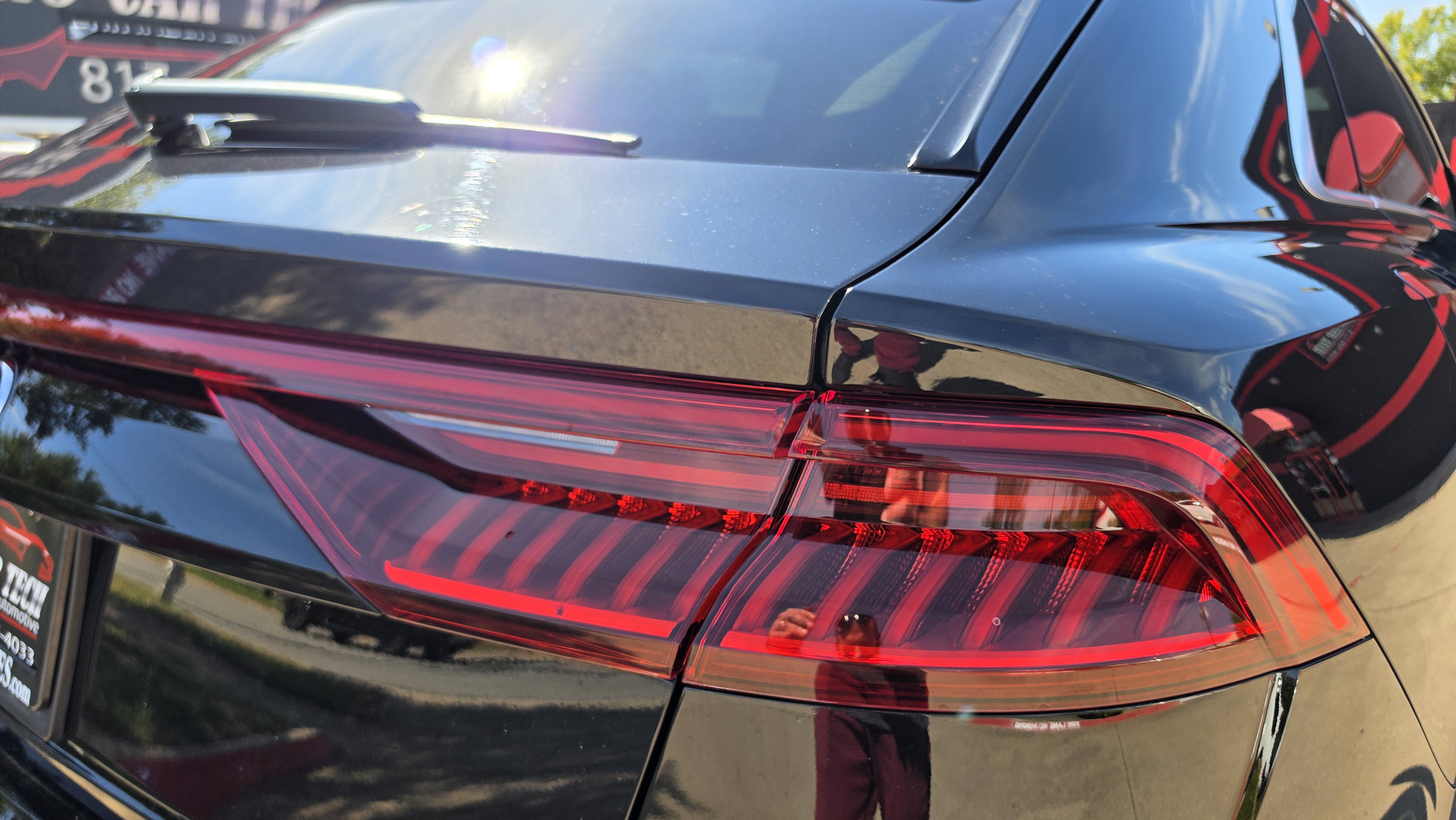 Used 2019 Audi Q8 Premium w/ Convenience Package AWD/4WD image 9
