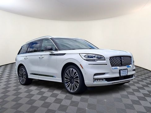 Certified 2023 Lincoln Aviator Black Label w/ Dynamic Handling Package AWD/4WD image 1