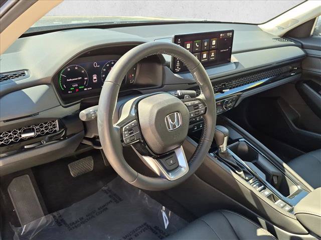 Used 2025 Honda Accord Touring image 10