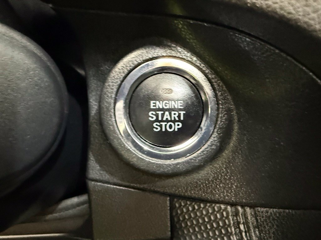 Used 2022 Subaru Forester Premium AWD/4WD image 45