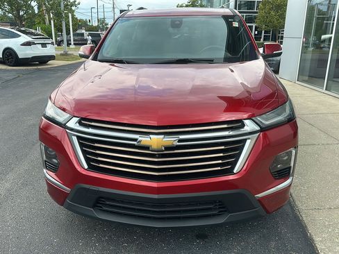 Used 2023 Chevrolet Traverse High Country FWD image 21