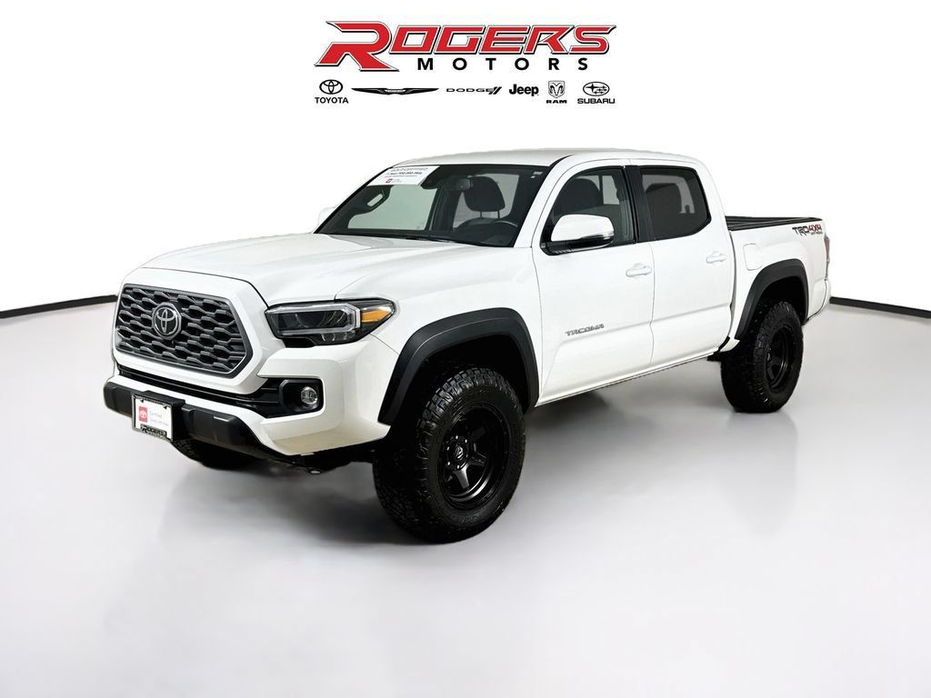 Certified 2021 Toyota Tacoma TRD Off-Road w/ Technology Package AWD/4WD image 8