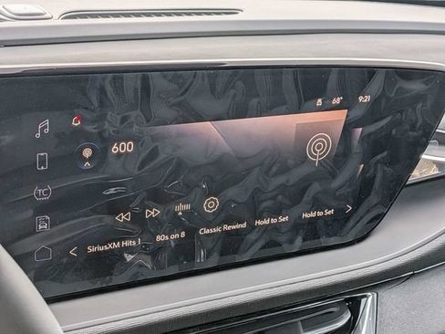 New 2026 Buick Envista Sport Touring w/ Convenience I Package FWD image 19