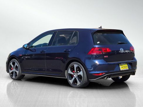 Used 2017 Volkswagen GTI SE FWD image 7