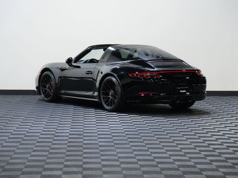 Used 2017 Porsche 911 Targa 4 GTS AWD/4WD image 8