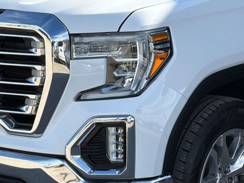 Used 2020 GMC Sierra 1500 SLT image 4