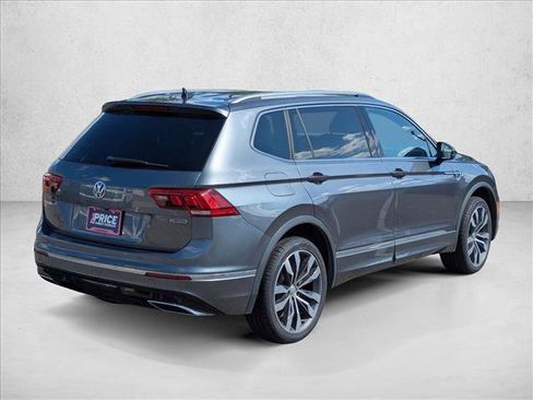 Used 2021 Volkswagen Tiguan SEL Premium R-Line image 5