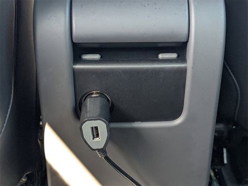 Used 2017 Volvo S60 T6 R-Design Platinum image 14