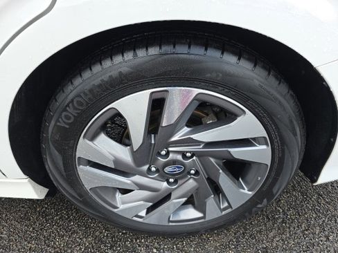 Used 2024 Subaru Legacy Limited image 7