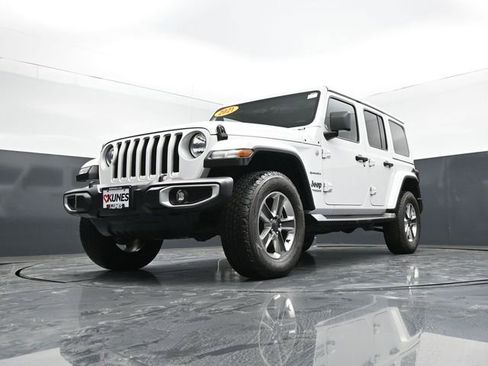 Used 2021 Jeep Wrangler Unlimited Sahara w/ Uconnect 4C Nav & Sound Group AWD/4WD image 57